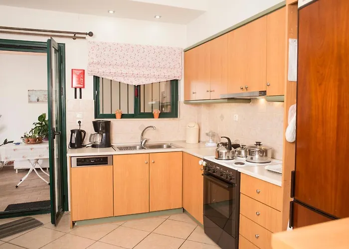 Apartament Maisonette With Garden In The Heart Of The Historical Center Kalamata